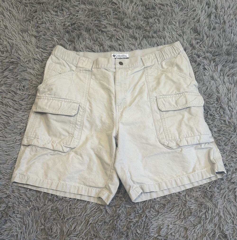 Columbia Shorts Mens Large Beige Cargo Pocket Chino Khaki Outdoor Gorpcore